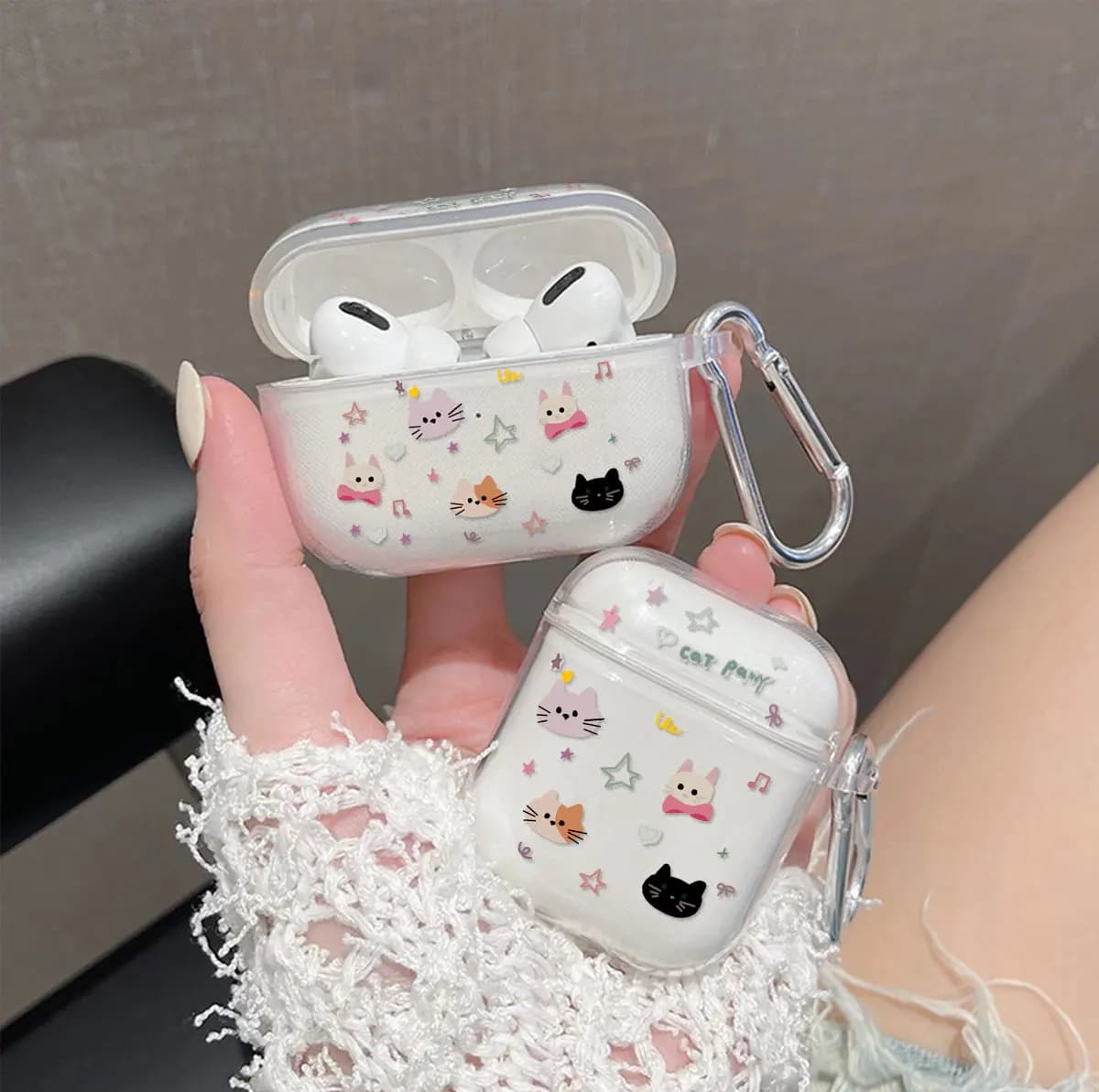 Headphone case with cute cat, suitable for Apple AirPods 4, AirPods 1, 2, 3, Pro, Pro 2, pro3 with hooks