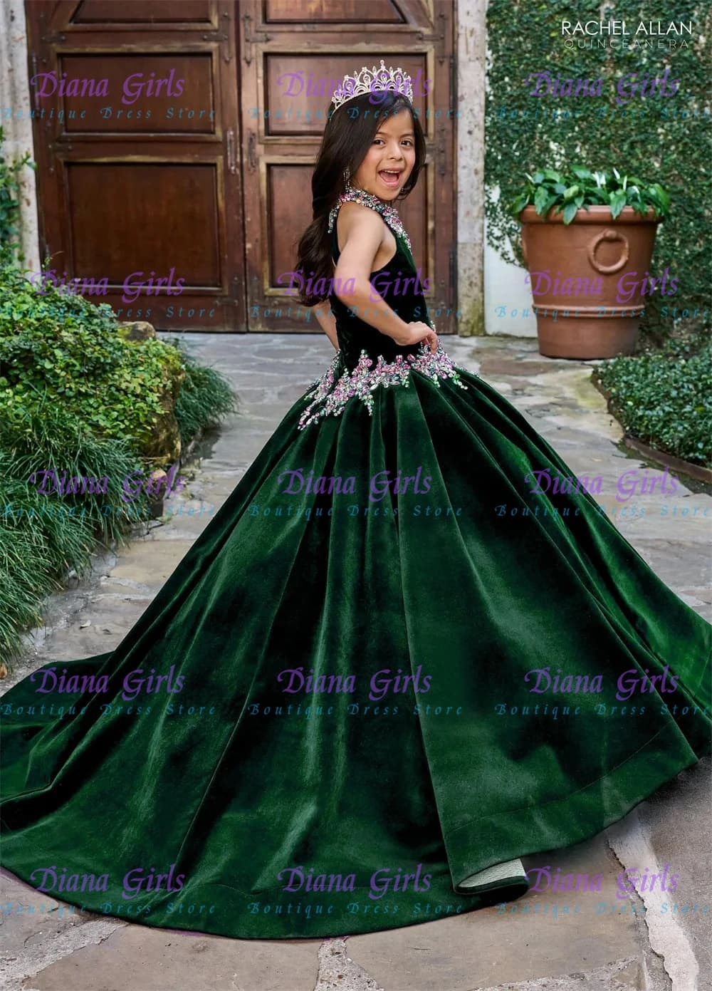 Abito da ragazza di fiore in velluto verde di lusso Abito da ballo gonfio con volant Abito da principessa per bambini Abiti da sposa per compleanno Abiti da prima comunione
