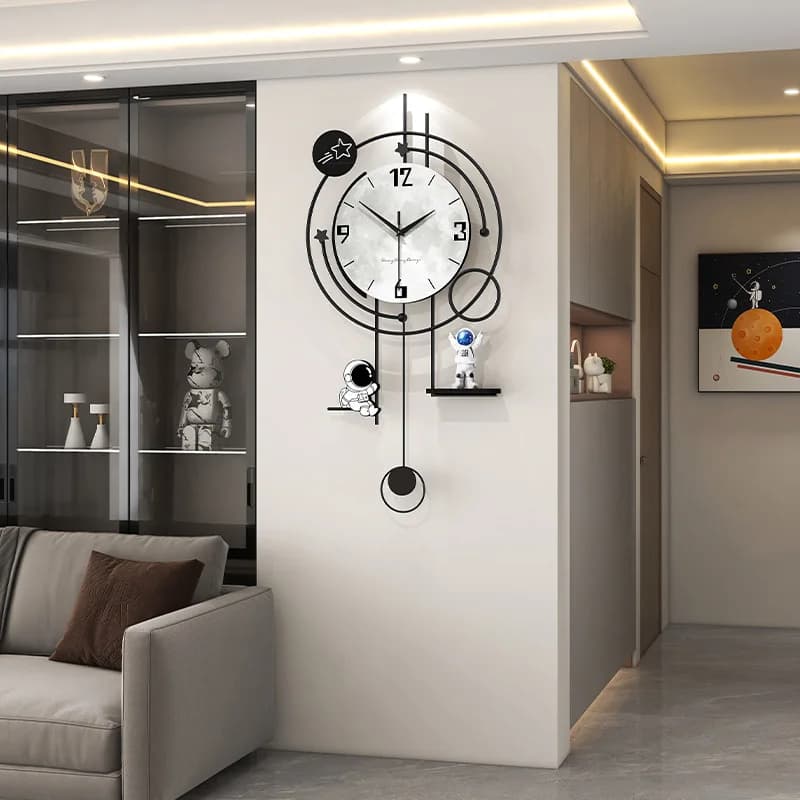 Unique Design Space Explorer Wall Clock Home Decoration Clock Living Room Retro Style Advanced Decorative Clock