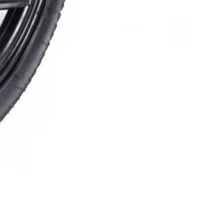 Ruota anteriore con pneumatico solido 14x2.125 e cerchio in ferro con freno a disco per scooter elettrico pieghevole da 14 pollici, parte di ricambio resistente.