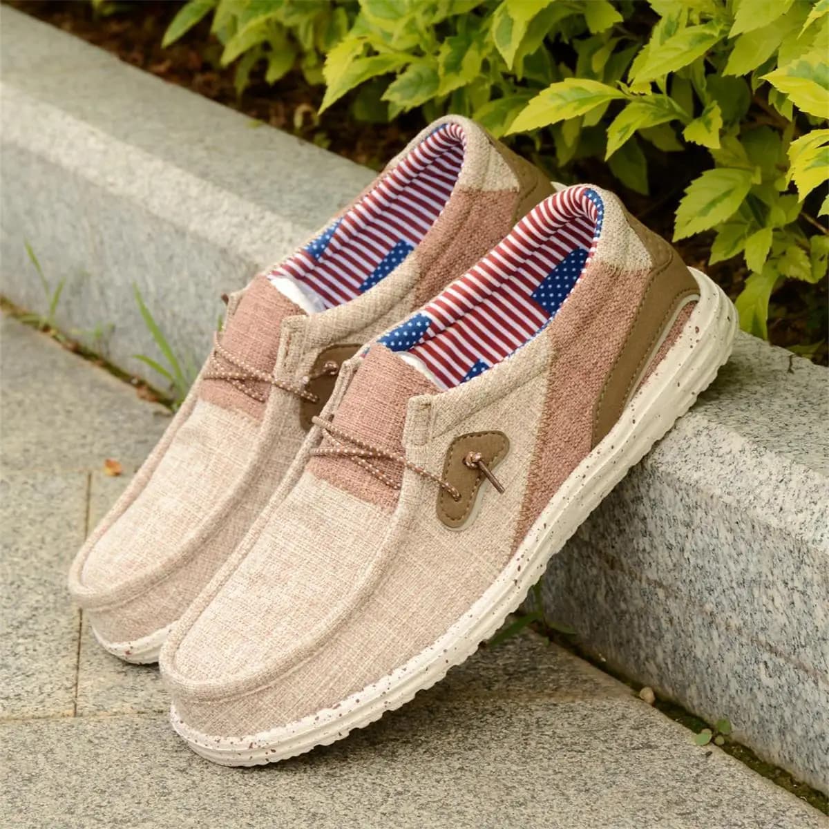 Unisex Outdoor Casual Slip-On Shoes Lightweight Soft Sole Driving Shoes for All Seasons Daily Wear Large Size Morning Running