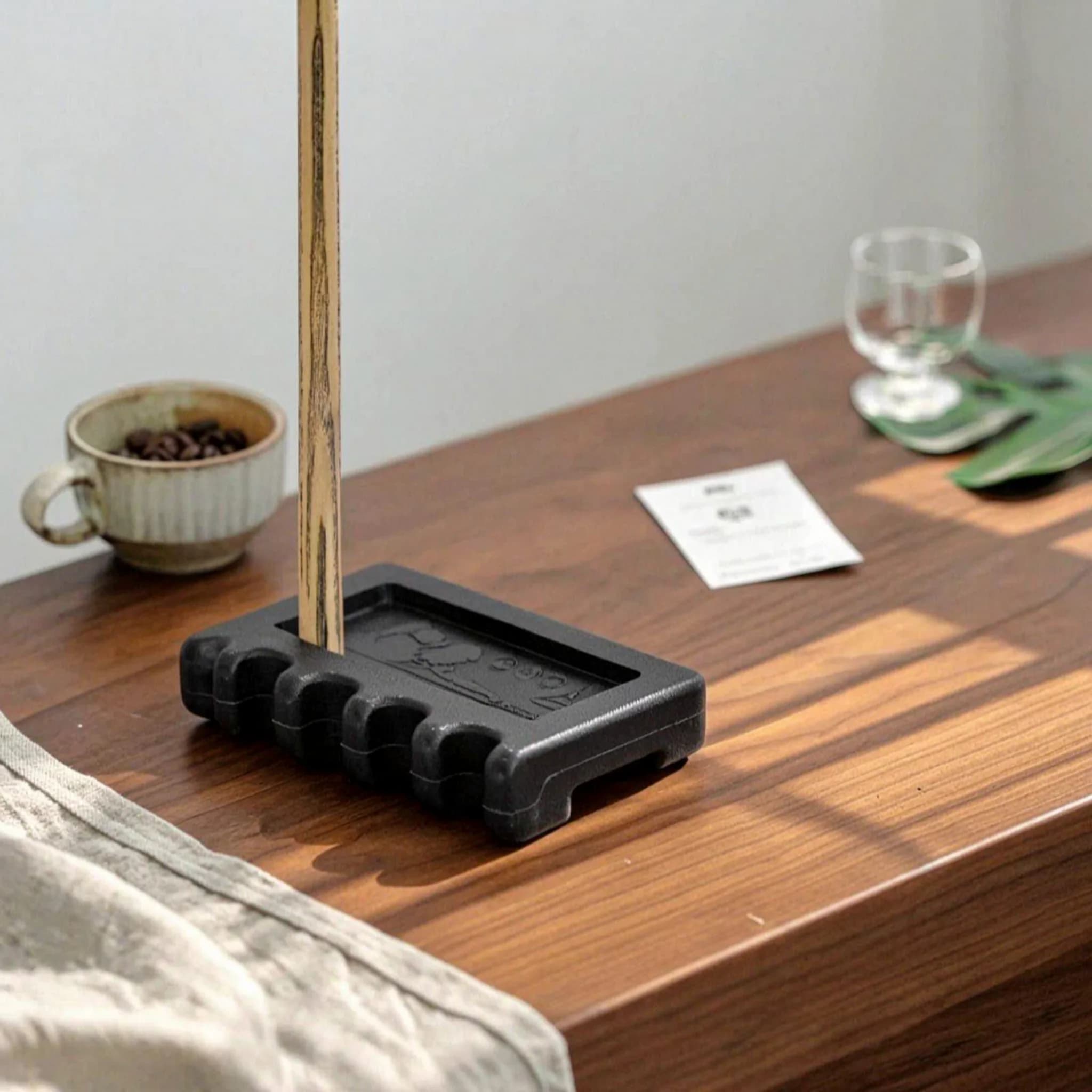 Pool Cue Holder Easy to Install Billiard Stick Rack Wall Mount Cue Rack Sturdy Construction Sports Equipment Storage for Bar
