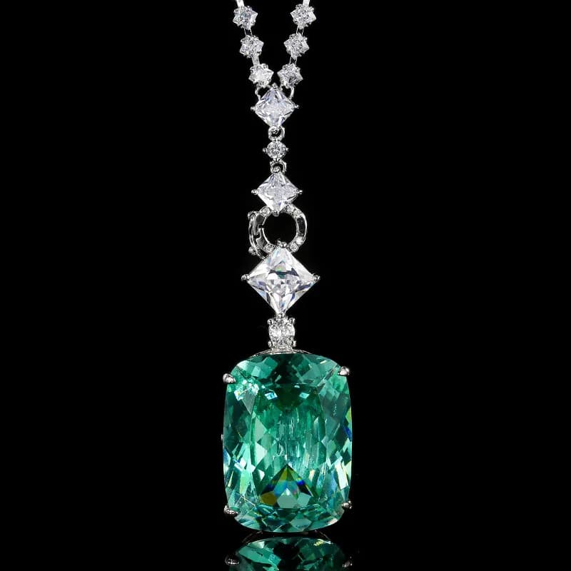 Gioielli con base in rame e placcatura in oro, collana con pendente di lusso alla moda con grande diamante quadrato Para Green 20*28