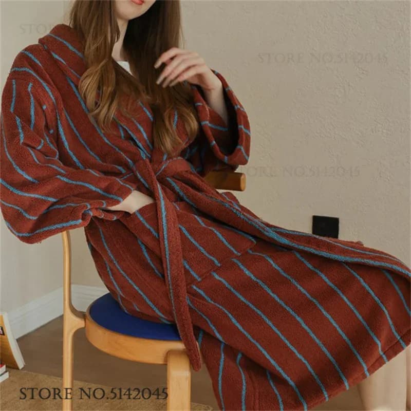 Autumn Winter Towel Female Bathrobe Kimono Gown Thicken Cotton Terry Shower Robe with Pocket Vintage Stripes Sleepwear Homewear
