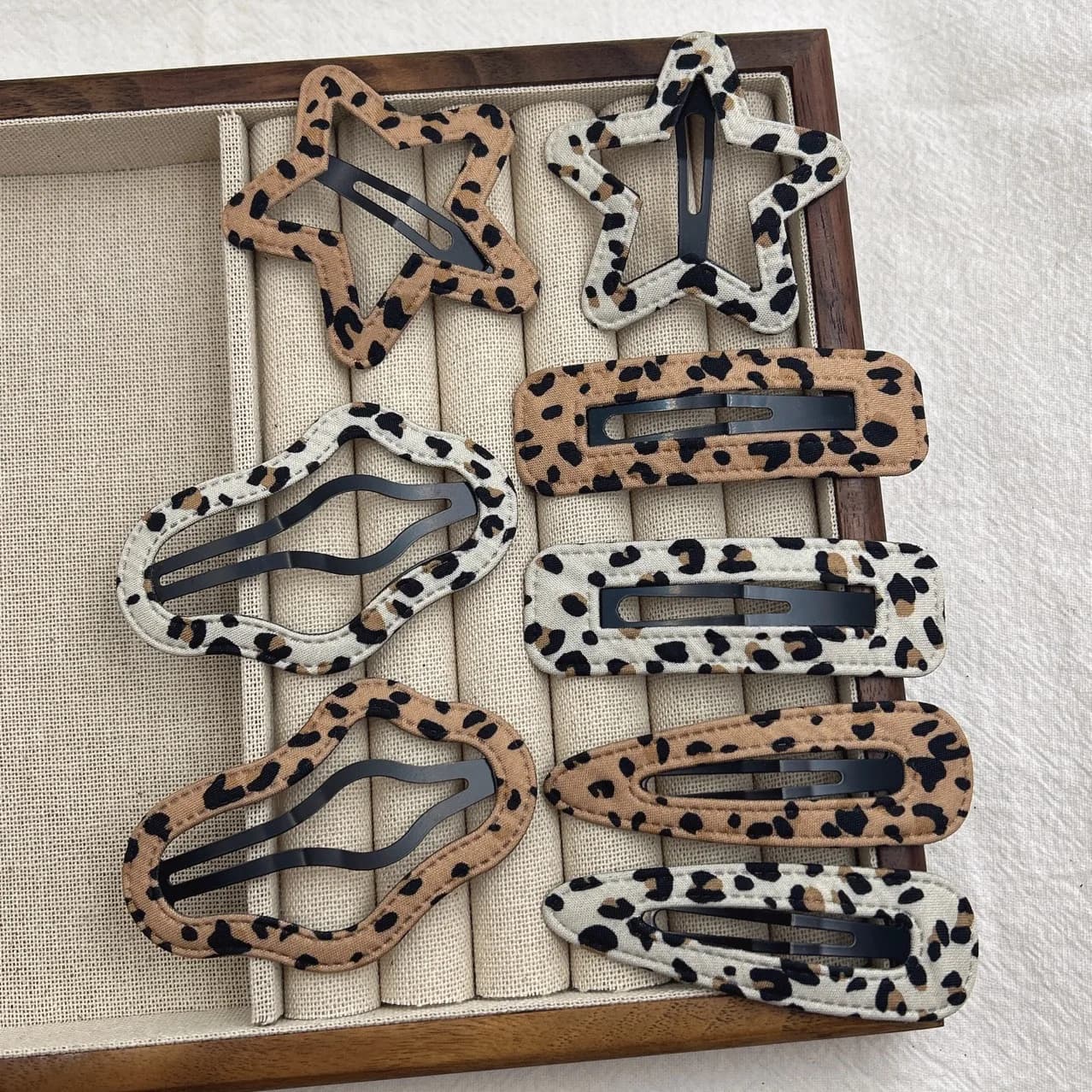 Set di 4 Fermagli per Capelli Leopardati in Stile Europeo e Americano per Ragazze e Donne, Accessori per Capelli a Forma di Stella