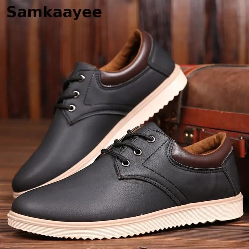 39-45 Scarpe Casual da uomo Primavera Autunno Pu Leather Zapatos Scarpe da ginnastica stringate maschili con suola morbida antiscivolo Walking Running Calzature sportive