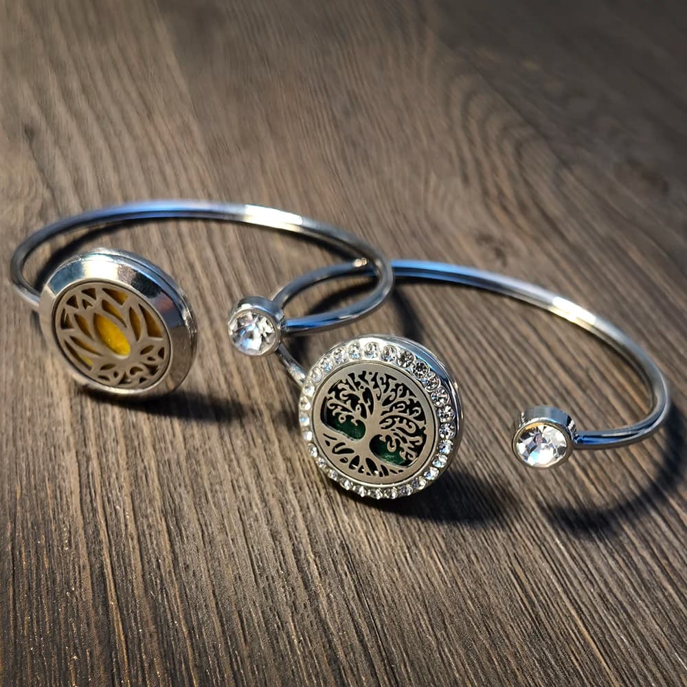 Nuovo braccialetto per aromaterapia bracciale con medaglione per profumo aromatico bracciale con diffusore di olio essenziale in acciaio inossidabile gioielli con diffusore di coppia