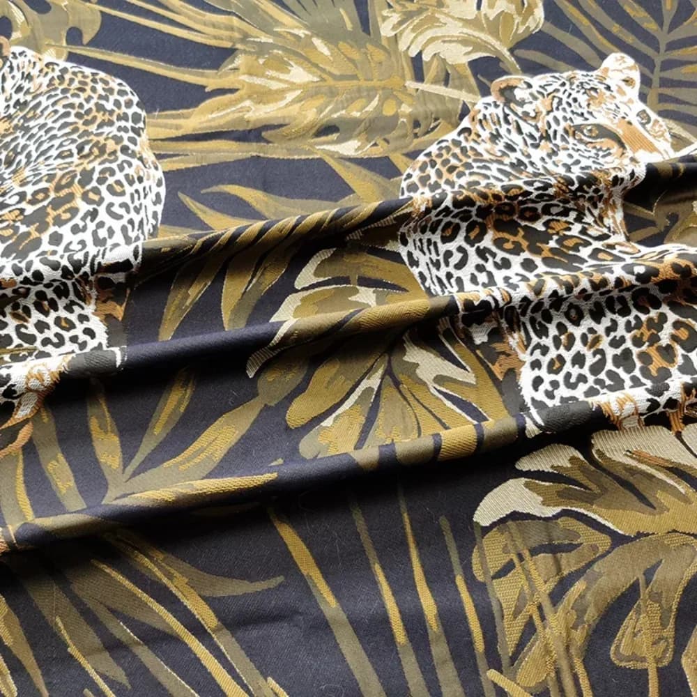 European Jacquard Positioning Brocade Fabric Fashion Large for Swing Skirt Windbreaker Coat Clothing Material