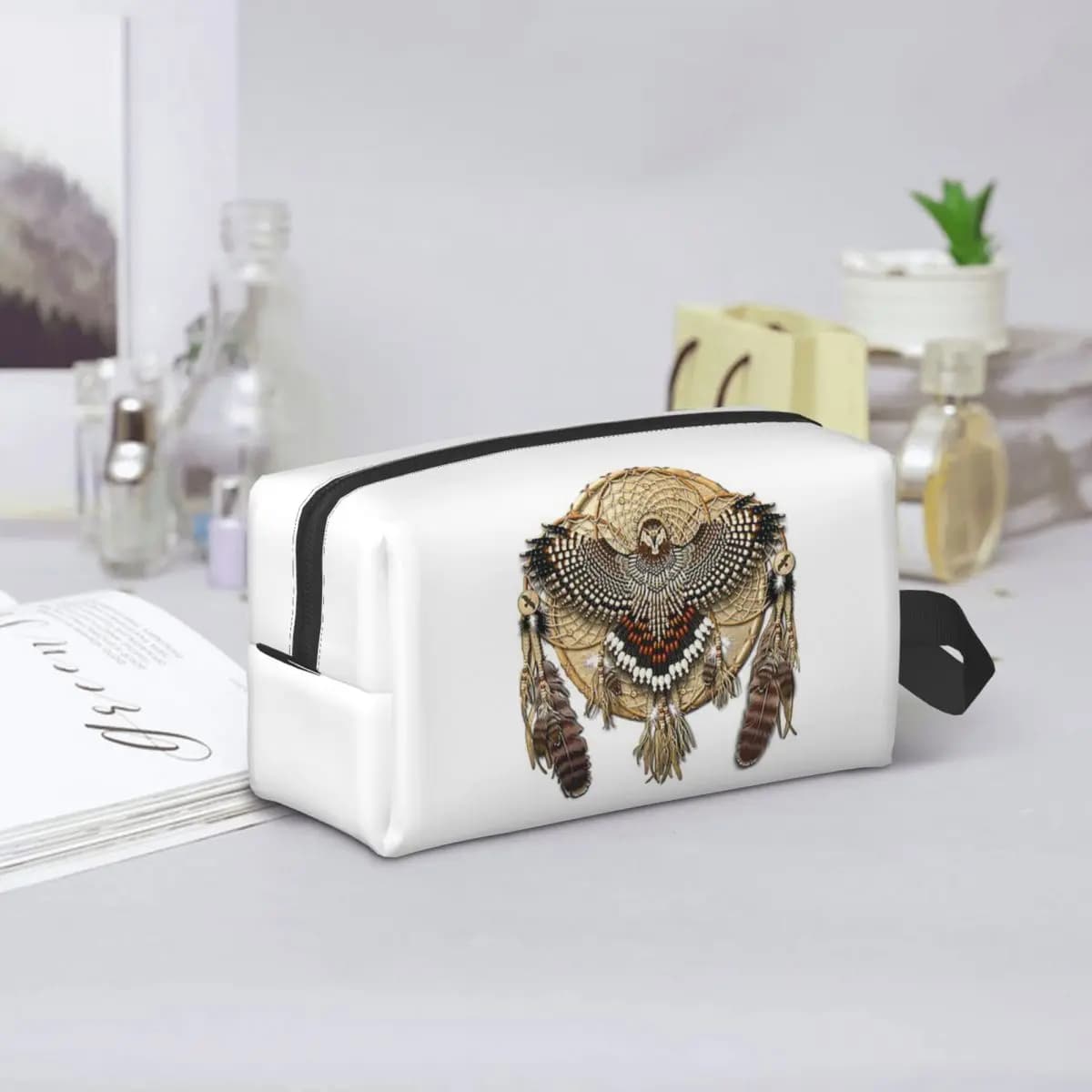 Red-Tail Hawk Dreamcatcher Mandala Makeup Bag Cosmetic Organizer Storage Dopp Kit Toiletry Cosmetic Bag for Women Beauty