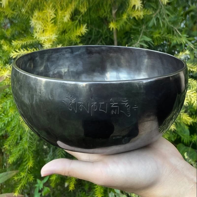 Black Full Moon Singing Bowl Nepal Handmade Sound Bowl Meditation Sound Healing Singing Bowls Professional Percussion Instrument