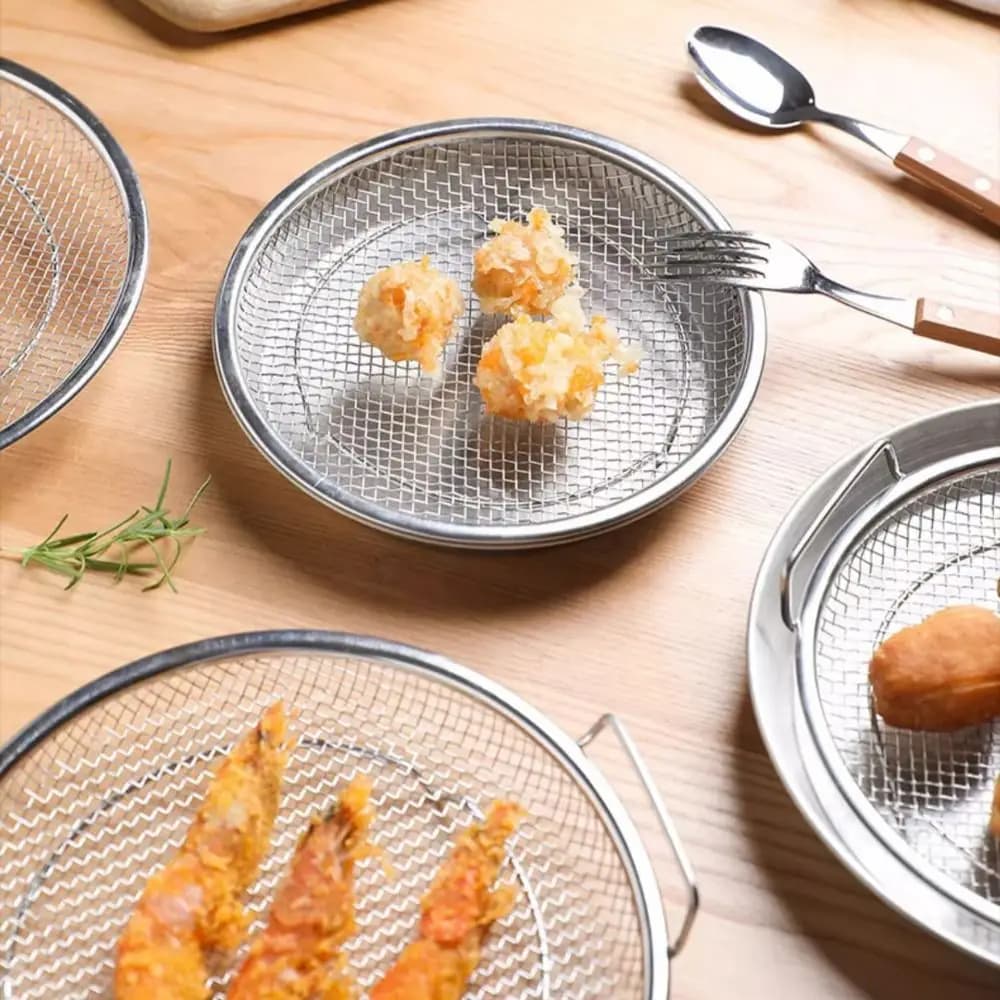 Steaming Rack Stainless Steel Oil Filter Tray Rust-proof Mesh Air Fryer Drain Basket Round with Handle Oil Strainer Tray Snack