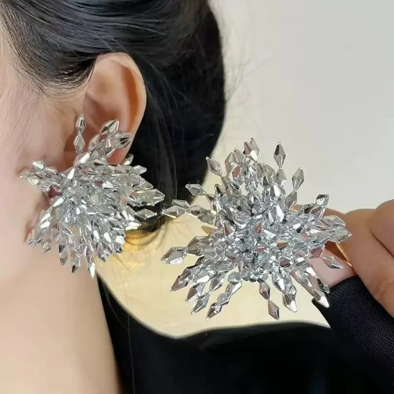 Nuovi Orecchini a Forma di Fuochi d'Artificio in Metallo per Donne, Stile Europeo e Americano, con Fiori e Nappe, Gioielli per Feste e Banchetti