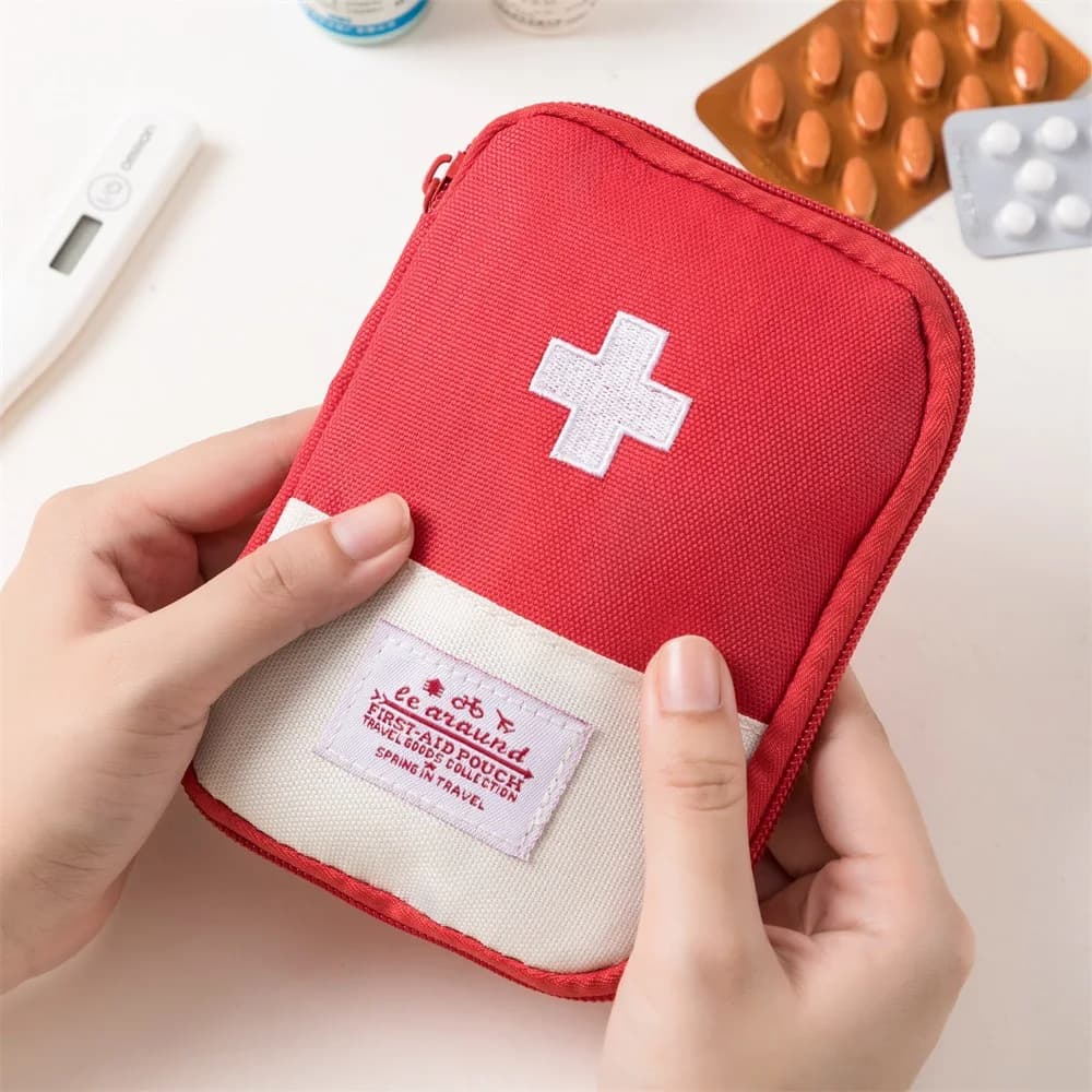Borsa per medicinali portatile Simpatico kit di pronto soccorso Kit di emergenza medica Organizzatore Borsa per pillole per medicinali da viaggio all'aperto