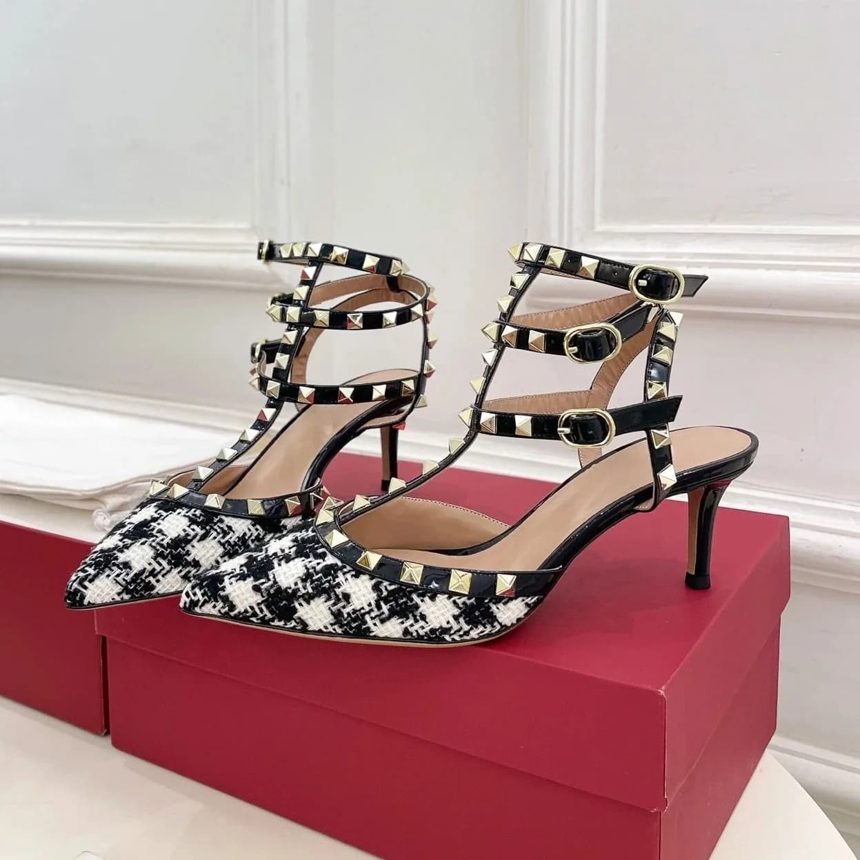 2026 Newest Spring Handmade Silk Round-Toe Mid Heel Buckle-Strap Boat Shoes Mary Janes Butterfly-Knot Decora Zapatos De Mujer