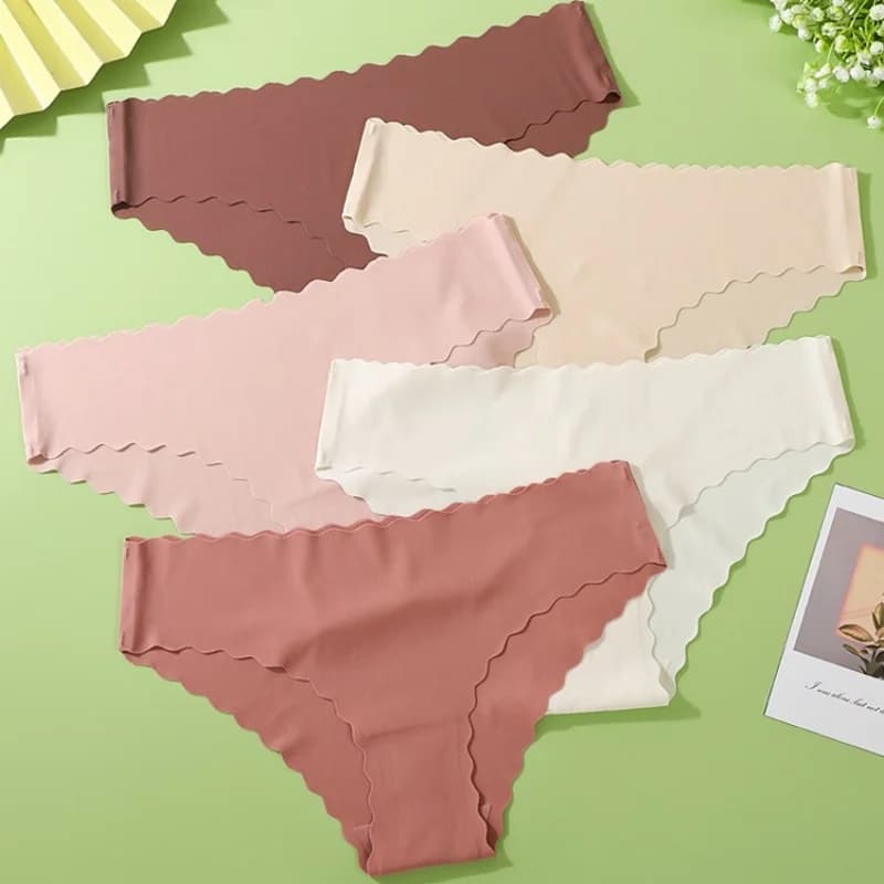 Mutandine da donna in seta di ghiaccio Slip sexy Intimo senza cuciture Mutande femminili Mutandine estive morbide e traspiranti Lingerie elasticizzata