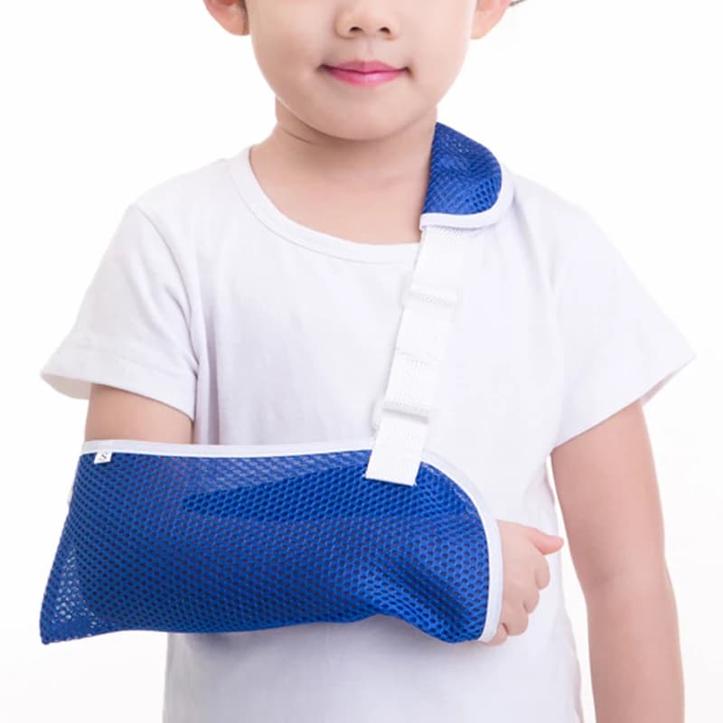 NUOVI bambini braccio imbracatura medica spalla immobilizzatore rotatore polsino polso gomito avambraccio supporto cinghia per braccio fratto rotto