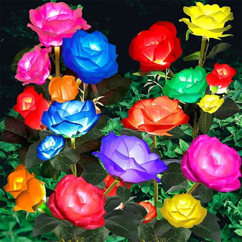 Luce LED solare a 5 teste a forma di rosa, luci decorative da esterno con spina, illuminazione paesaggistica per giardino, prato, cortile, vialetto, cimitero