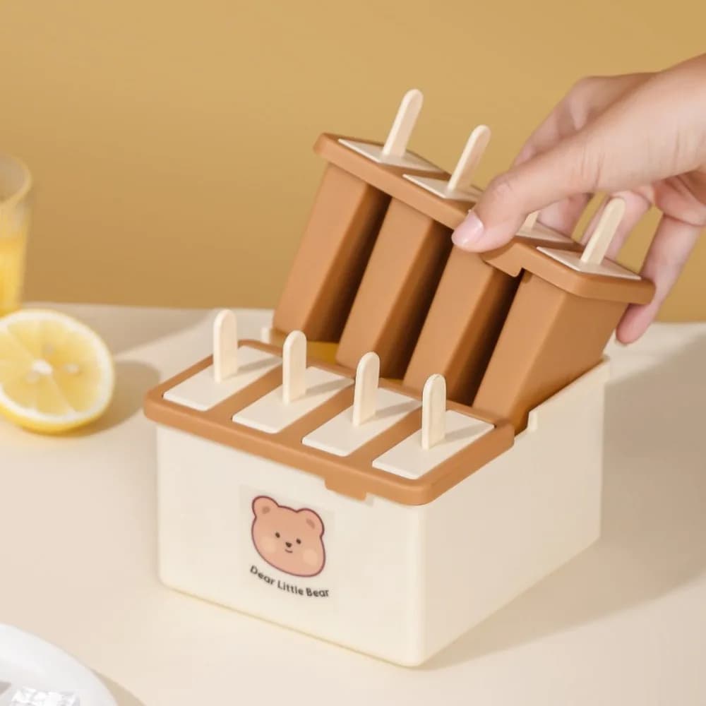 Nuovi 4/8 griglie Stampi per ghiaccioli riutilizzabili con coperchio Creatore di ghiaccioli Orso Set fatto in casa Frozen fatto in casa