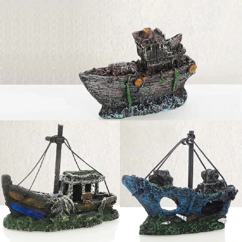 1Pc Retro Aquarium Fish Tank Landscape Wreck Ship Decoration Hollow Cave Resin Boat Statues Ornament Accessories for Fish Hiding