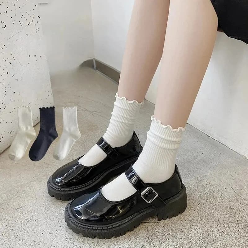 5/10 pairs of women's socks with volant central tube to the breathable short ankle black white set spring autumn