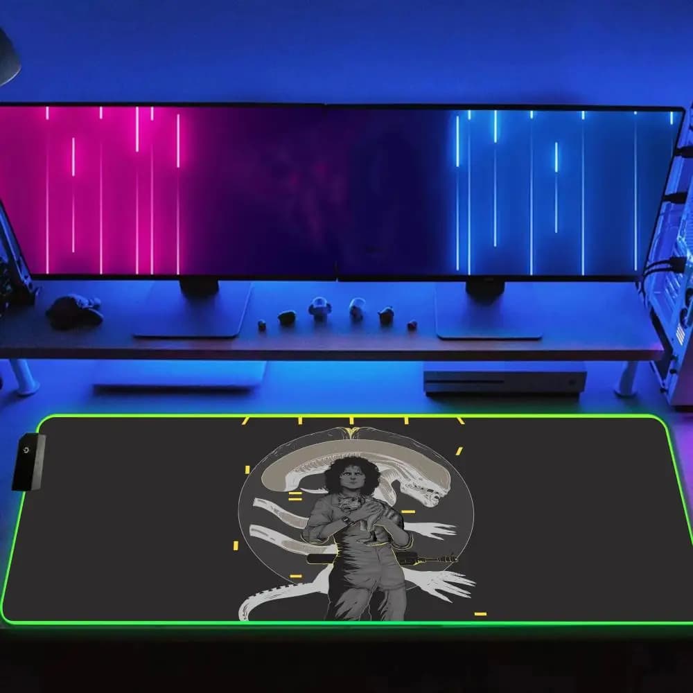 RGB Movie Alien Xenomorp nuovo Design bellissimo tappetino per Mouse Anime dimensioni tappetino per mouse personalizzato per gioco XXL per CS GO LED fai da te