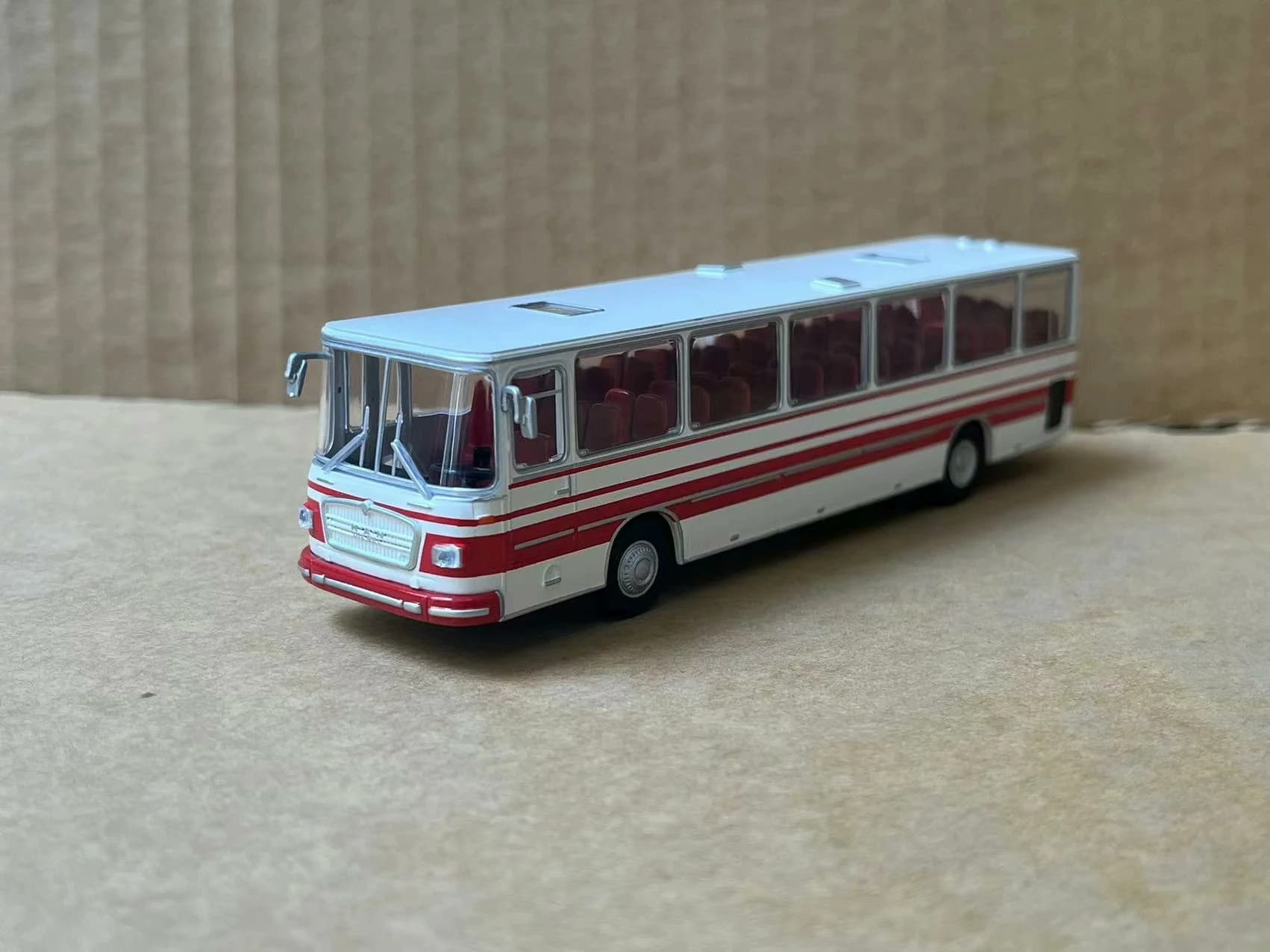 Box Cracking BREKINA 1/87 Scale HO MAN 750 6 Plastics Car Model