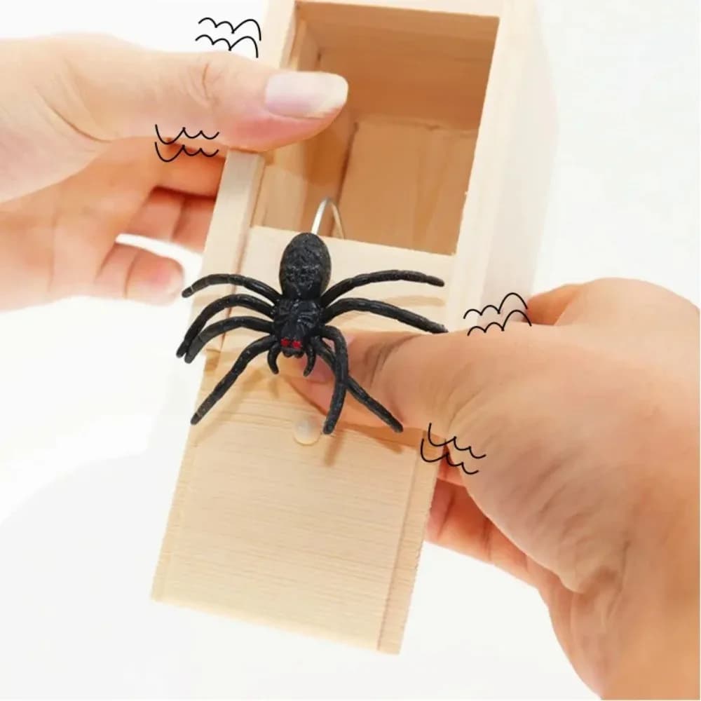 Complicated game Simulation Spider Wooden box Bug parody Spider box Creative witched house horror scene layout Small wooden box