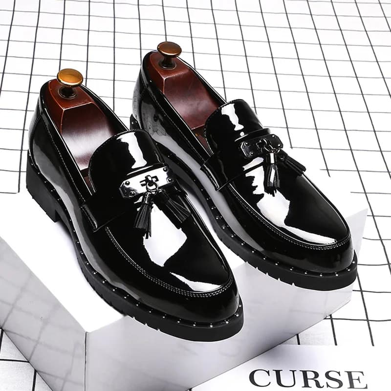 Men's Shoes Luxury Brand Low Heeled Loafers Men Shoes Tassel Business Officially Leather Shoes for Men Thick Bottom Wedding Shoe