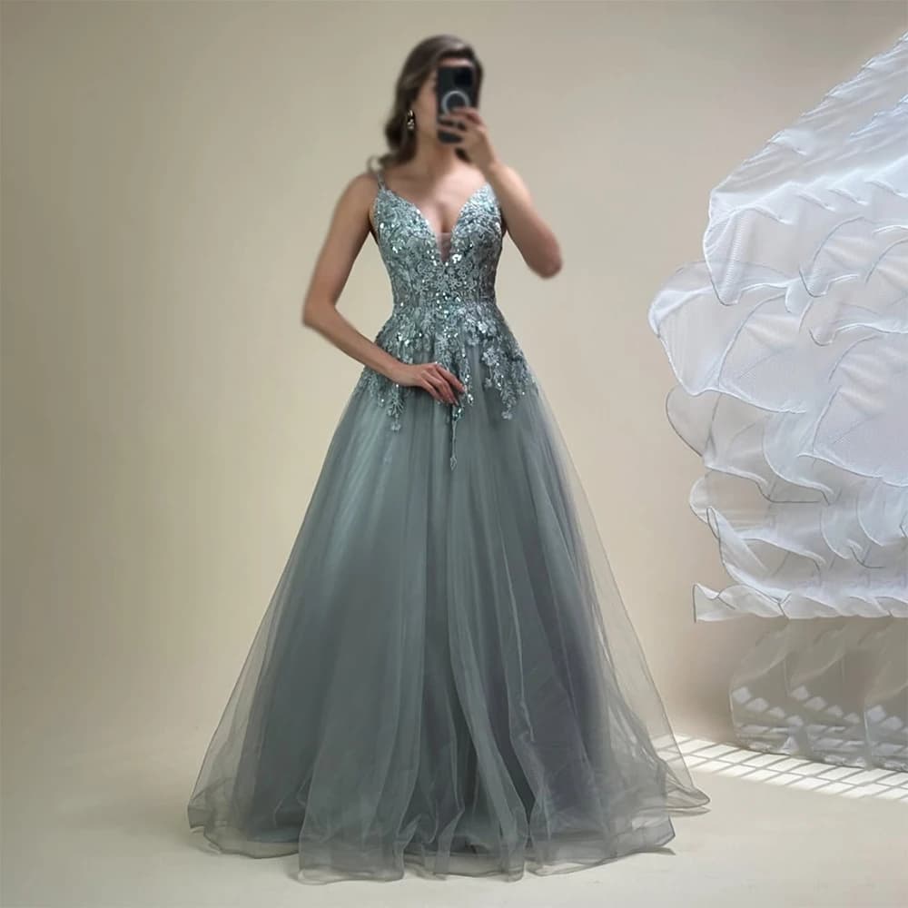 Abito da sera con applicazioni e spalline sottili, modello A-line, in tulle drappeggiato, stile principessa, con lacci, lungo, per occasioni speciali
