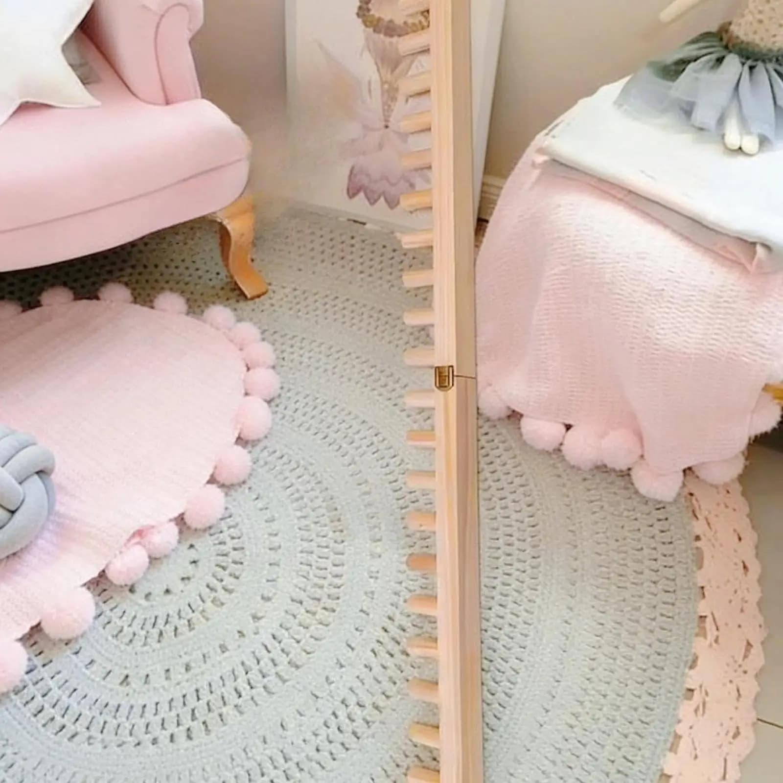 DIY Hand Knitting Loom for Chunky Blankets Wooden Peg Frame Weaving Craft Kit with Sewing Materials for Home Decor and Crafting
