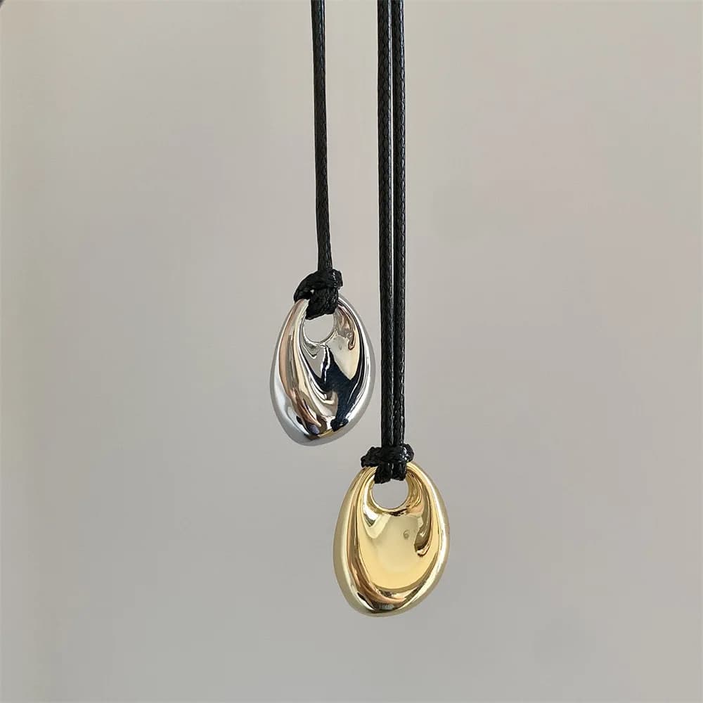 Punk Geometric Metal Irregular Pendant Necklace for Women Adjustable Leather Rope Sweater Chain Cool Trend Jewelry Accessories