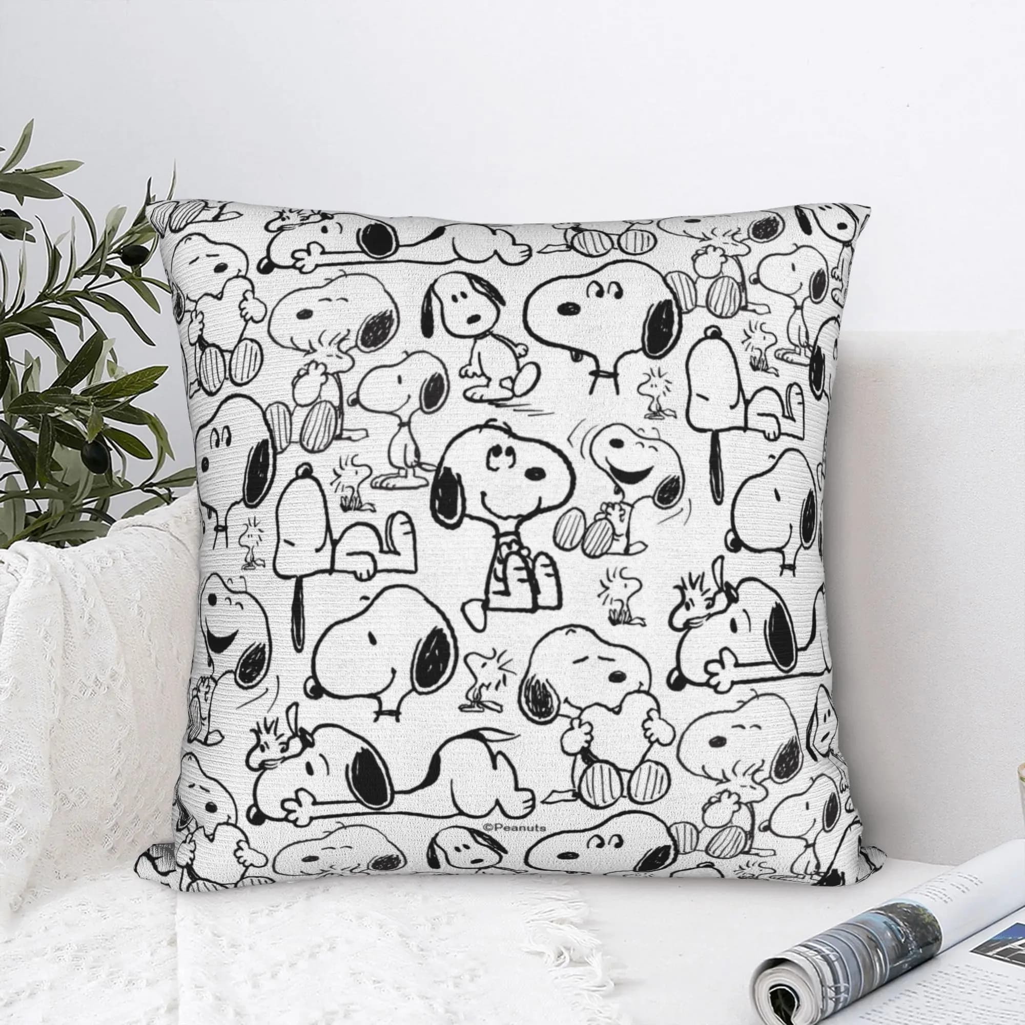 Snoopys Smile Giggle Laugh Pattern Pillowcase Polyester Cushion Cover Gift Pillow Case Cover Home Zipper 40*40cm