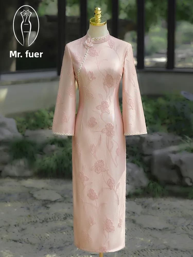 Pink Young Style Long Sleeve Wedding Dress for Women Customizable Engagement Partywear Breathable Polyester