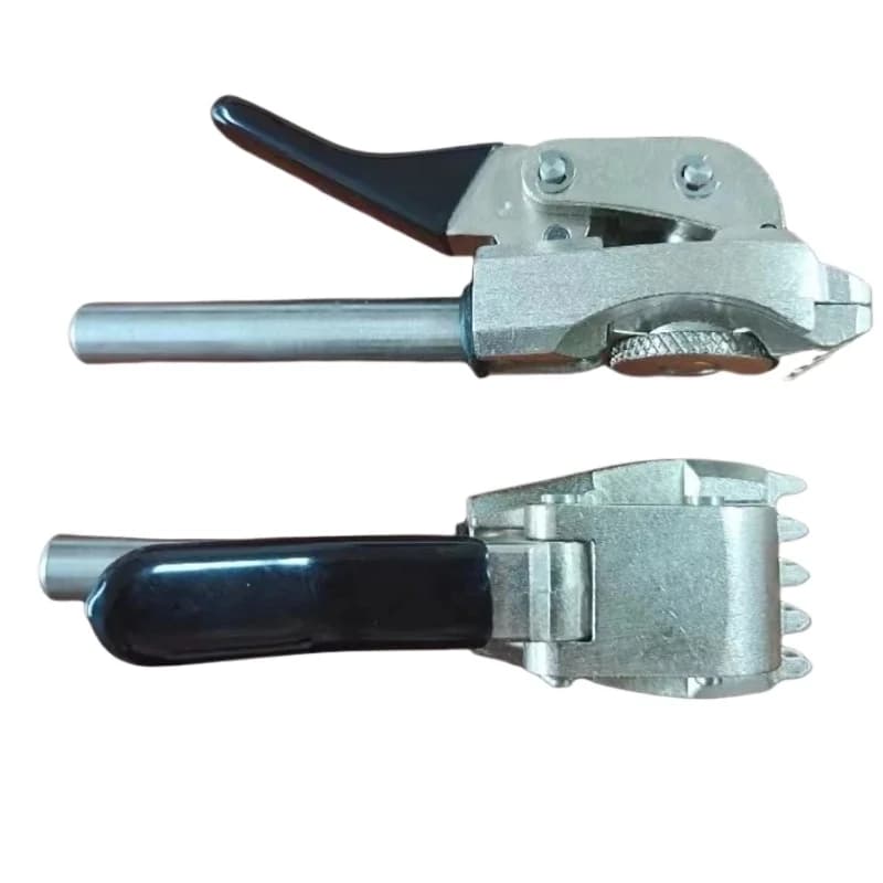 Clip for base special threading machine for tennis racks and badmintons, five teeth accessories, double-use network for wire and feathers