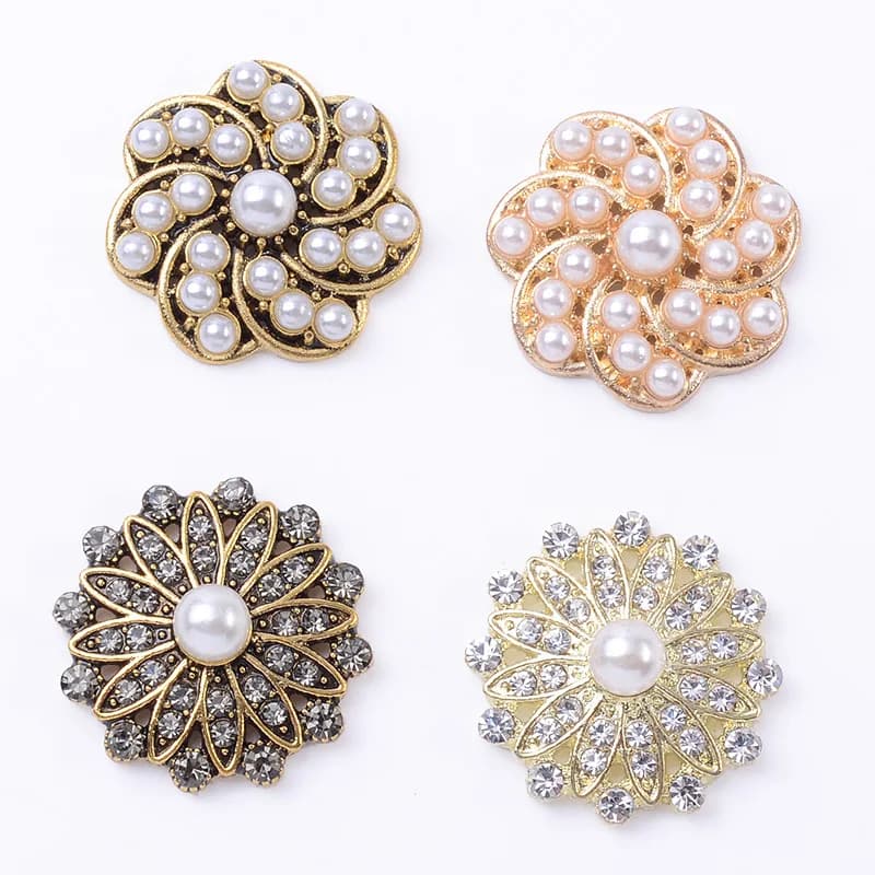 Retro fashion shoes and clothing bags DIY handmade jewelry materials Korean version pearl rhinestone flower plate diamond buckle