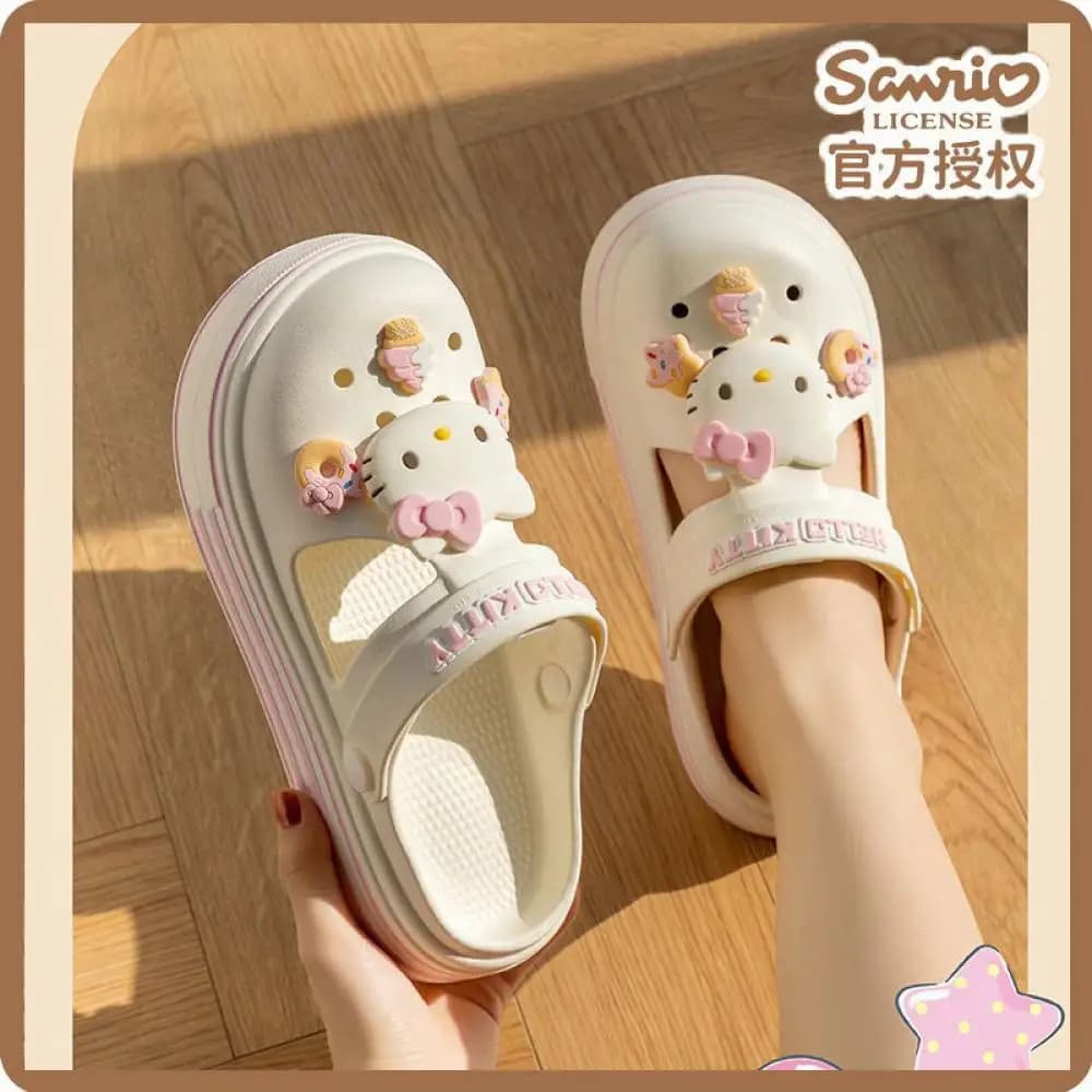 Sandali Anime Hello Kitty da donna in EVA, ciabatte estive Sanrio Kawaii Kuromi per ragazze, sandali antiscivolo da spiaggia per l'estate.