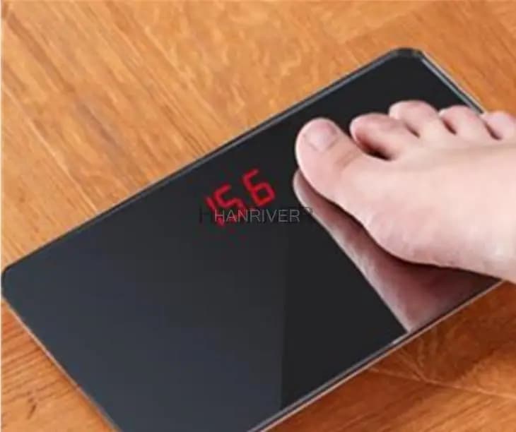 Nuova Bilancia Elettronica Intelligente per la Casa, Bilancia Digitale di Precisione per Adulti, Mini Bilancia Tascabile a Specchio per il Peso Corporeo