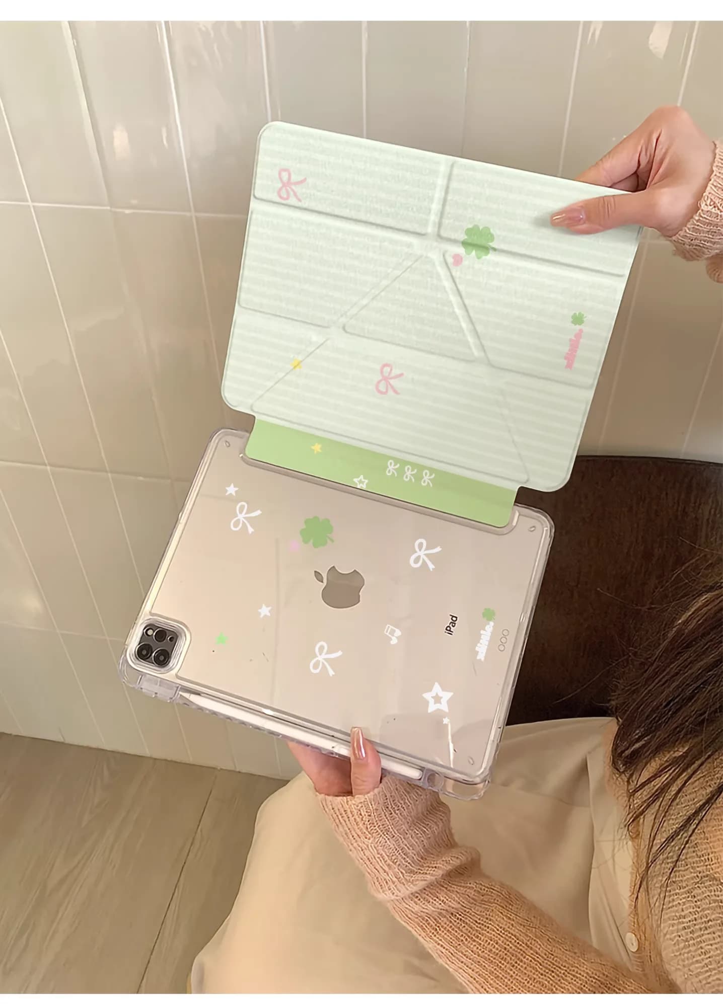 Custodia Coreana a Righe Verdi con Fiocco e Porta Penna per iPhone iPad Mini 4 5 6 7 8 9 10 Air 1 2 3 4 5 6 7 M2 M3 A16 Pro M4 M5 Cover Ins