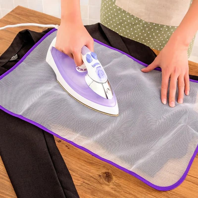 Tampone da stiro Resistente alle alte temperature Isolamento termico Panno da stiro Protezione per vestiti Pad Colore casuale Ferro da stiro in rete per la casa