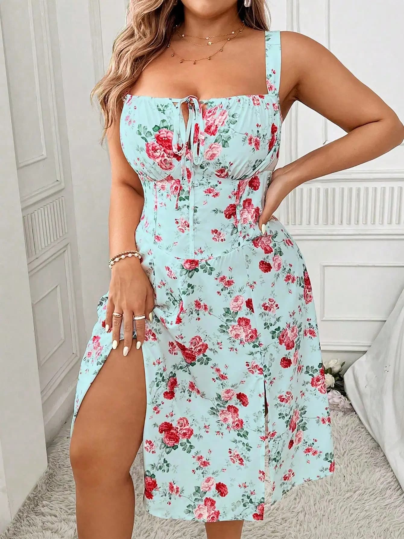 Elegante Abito Estivo con Stampa Floreale e Spacco Alto, Vestito Sexy per Vacanze