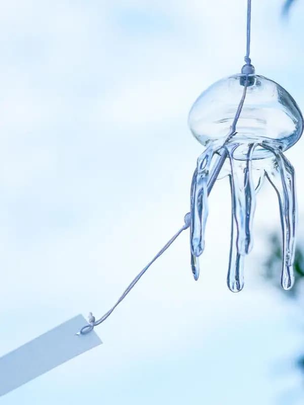 Modern Minimalist Glass Jellyfish Wind Chimes Ocean Bubble Dream Home Decorations Balcony Window Bedroom Living Room Small Gifts