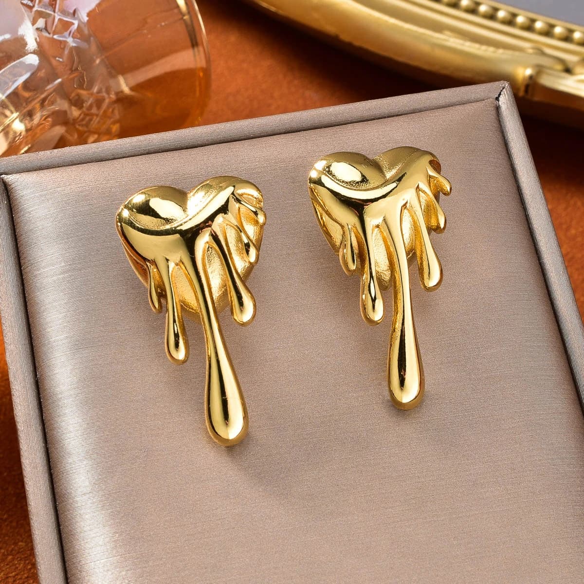 Dubai 18K Gold Plated Women's Stainless Steel Earrings Heart shaped Waterproof Sweet Romantic Banquet Party Wedding Jewelry Gift