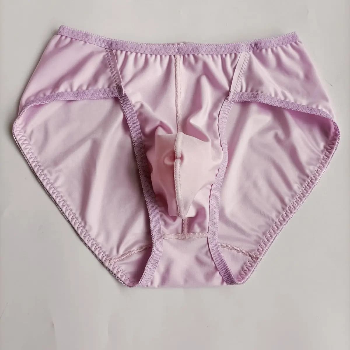 Men's Smooth Satin Sexy Smooth Underwear Daily Wear Silk Panties Comfortable Breathable Bulge Briefs BF Gift