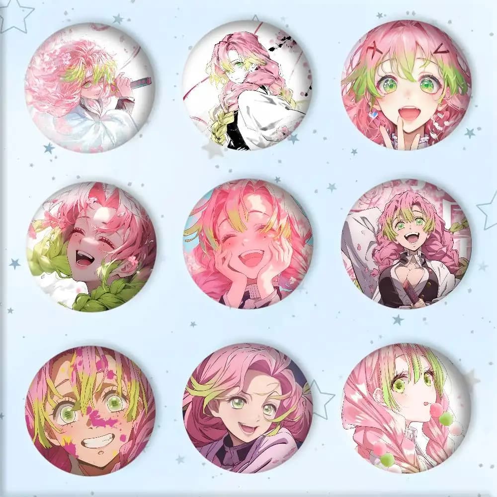 Spilla rotonda in latta con incisione laser di personaggi anime giapponesi K-Kanroji M-Mitsuri, accessorio per vestiti e zaini, distintivo da risvolto