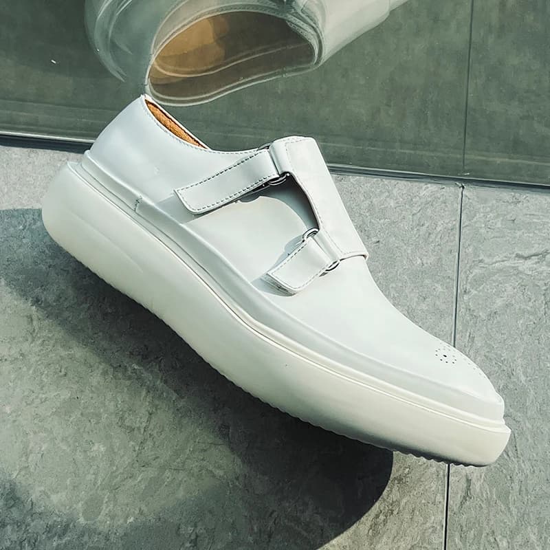 Minimalist Designer White Leather Monk-Strap Loafers Men Brogue Punch Detail Thick Sole Runway Fashion Daily Formal Casual Shoes