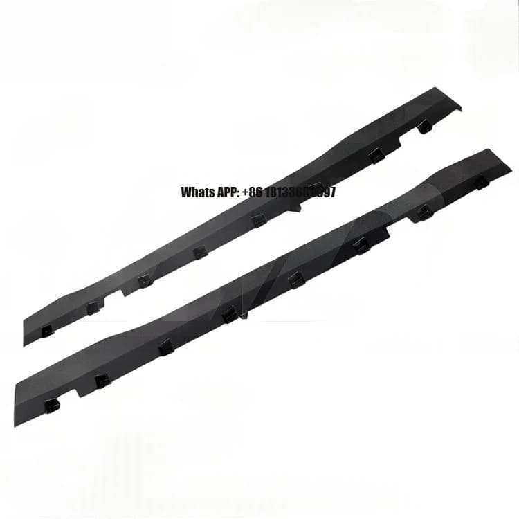 Cmh Style Carbon Fiber Side Skirts for Ford Mustang