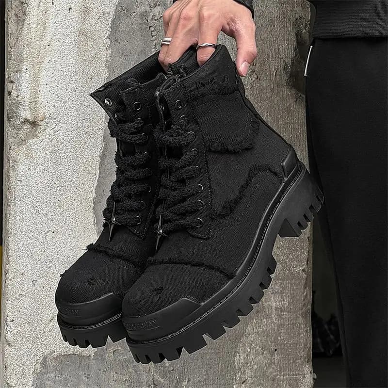 Stivali da uomo Innalzamento Moto Casual Briti Sle Outdoor Trendy Testa grande Abbigliamento da lavoro Stivali da trekking ad alto aiuto