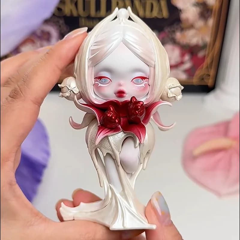 POPMART SKULLPANDA Originale 7-12cm PVC Modello Petali in Quattro Atti Serie Blind Box Giocattoli Trendy Mystery Box Action Figure Regalo
