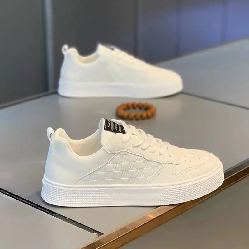 Nuove sneakers casual bianche in ecopelle scarpe da ginnastica stringate da uomo sneaker vulcanizzata maschile uomo scarpe sportive concise nuovo tenis verde