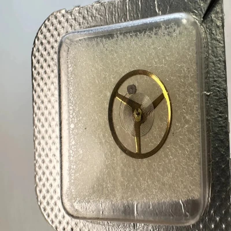 Parti per orologio eta 2671 movimento bilanciere 721 molla di bilanciamento pendolo completo
